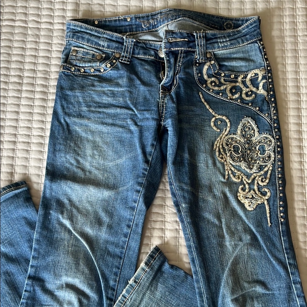 Blue Boot Cut Jeans with Embroidered Floral Design